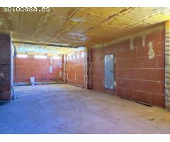 Local comercial junto Av. Madrid