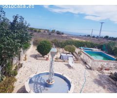 Chalet en Venta en La Marina, Alicante