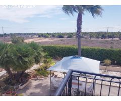 Chalet en Venta en La Marina, Alicante