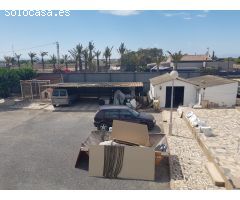 Chalet en Venta en La Marina, Alicante