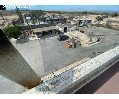 Chalet en Venta en La Marina, Alicante