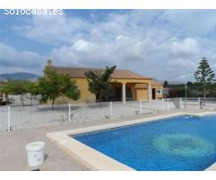 Casa de campo en Venta en Crevillente, Alicante