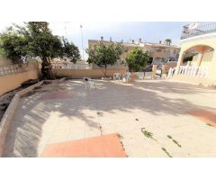 Chalet en Venta en Torrevieja, Alicante