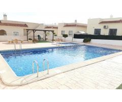 Chalet en Venta en Algorfa, Alicante