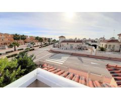 Chalet en Venta en Algorfa, Alicante