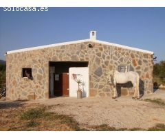 Chalet en Venta en Castalla, Alicante