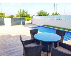 Chalet en Venta en Daya Nueva, Alicante