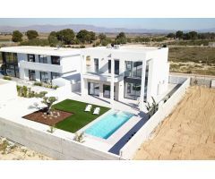Villa de Lujo en Venta en San Fulgencio, Alicante