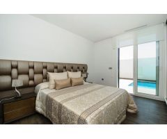 Chalet en Venta en Rojales, Alicante