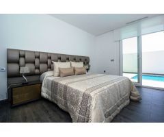 Chalet en Venta en Rojales, Alicante