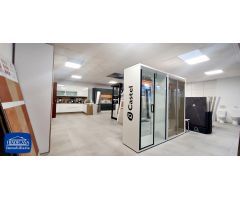 POLÍGONO PARQUE OESTE, NAVE 560M² CONSTRUIDOS, 400M² DE PARCELA, PATIO 160M² USO EXCLUSIVO