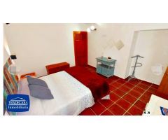 ARCOS DE LA FRONTERA, CASA AMUEBLADA CON LICENCIA DE APARTAMENTO TURÍSTICO