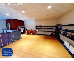 NAVE INDUSTRIAL DE 100M² DE SUPERFICIE MÁS ENTREPLANTA EN EL POLÍGONO EL PORTAL