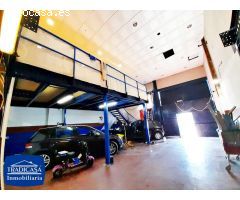 NAVE INDUSTRIAL DE 100M² DE SUPERFICIE MÁS ENTREPLANTA EN EL POLÍGONO EL PORTAL