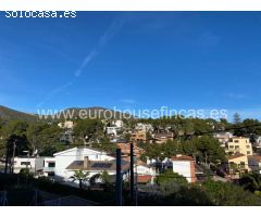 impecable casa nueva de 325m2 con amplio jardin y piscina en Montemar