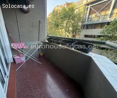 **Piso en Venta en Sant Antoni - Oportunidad Única para Reformar**