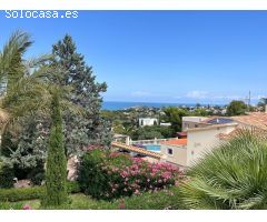 Villa en Venta en Denia, Alicante