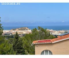 Villa en Venta en Denia, Alicante