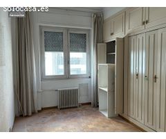 Grupo la Noria VENDE amplio piso para reformar. Zona CENTRO-ALTOZANO.