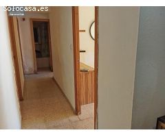 Grupo la Noria Vende Piso de 3 dormitorios, 1 baño y ascensor. Zona Franciscanos.