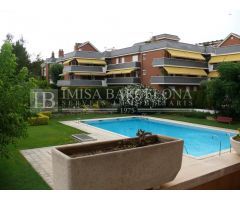 PRECIOSO PISO EN EL EXCLUSIVO COMPLEJO RESIDENCIAL LES LLOSES