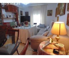 Piso en San Agustín, con 4 dormitorios y 2 baños!!!