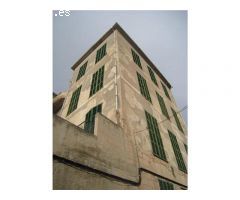Edificio singular en venta en el centro de Sineu