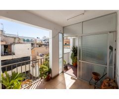 OPORTUNIDAD: PISO DE 4 DORMITORIOS EN BUENA ZONA DEL ARENAL DE LLUCMAJOR!
