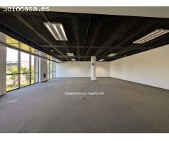 Oficina en Alquiler en Sant Just Desvern, Barcelona