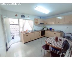 Unifamiliar adosada - Cornellà de Llobregat (Pedró)