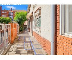 Chalet / Torre - Cornellà de Llobregat (Gavarra)