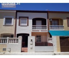 Casa en Venta en Brenes, Sevilla
