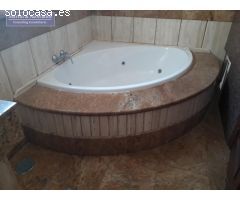 Casa en Venta en Brenes, Sevilla