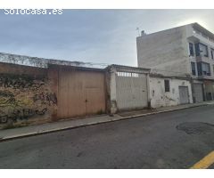 LOCALES COMERCIALES ZONA LA PANDEROLA