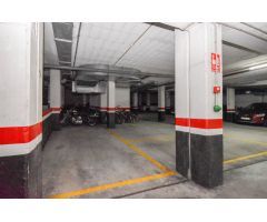PLAZA DE GARAJE PARA COCHE Y MOTO EN EL CENTRO DE CAMBRE