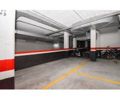 PLAZA DE GARAJE PARA COCHE Y MOTO EN EL CENTRO DE CAMBRE
