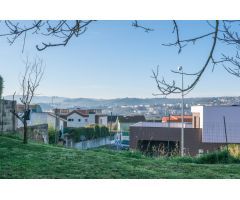 Terreno con vistas en Montrove (Oleiros)