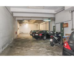 LOCAL COMERCIAL DE 200M2 CONSTRUIDOS EN LOS MALLOS (A CORUÑA)