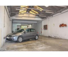 LOCAL COMERCIAL DE 200M2 CONSTRUIDOS EN LOS MALLOS (A CORUÑA)