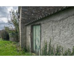 CASA DE PIEDRA PARA REFORMA INTEGRAL CON PARCELA URBANA EN LENDOIRO (CAMBRE)