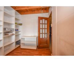 LOCAL COMERCIAL RODEADO DE SERVICIOS EN VILABOA
