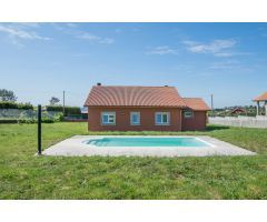 CASA EN GRAN ESTADO CON PISCINA EN EL MONTE XALO (CARRAL)