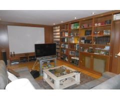 Magnifico Chalet en venta, de una sola planta, en Urbanización Pla dAvaria,  parcela de 1785 m2