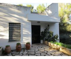 CHALET EN ZONA RESIDENCIAL, A DOS KM DEL CENTRO URBANO