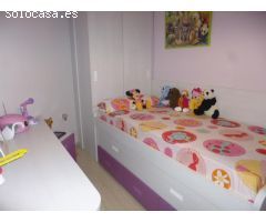 Piso en venta de 3 habitaciones en Urbanización Tirant lo Blanc de Tortosa.
