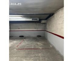 Garaje en centro de Tortosa - para vehículo pequeño.