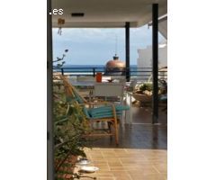 MAGNIFICO ÁTICO DUPLEX CON VISTAS AL MAR