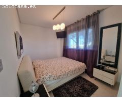 Villa en Orihuela Costa, de 4 dorm, con jardin,  solarium, piscina privada y gran aparcamento!!!