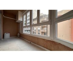 Apartamento reformado en el centro de Torrevieja una gran vivienda con mas de 130 m2 !!!
