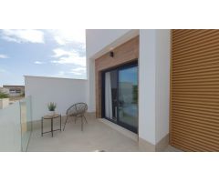 FECHA DE ENTREGA SEPTIEMBRE 2024! Townhouses de obra nueva en San Pedro del Pinatar!
